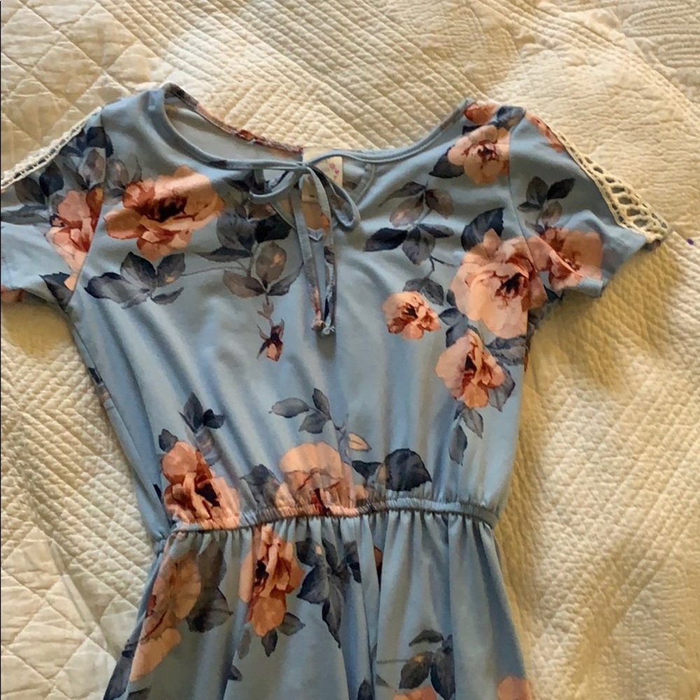 Kids clothing